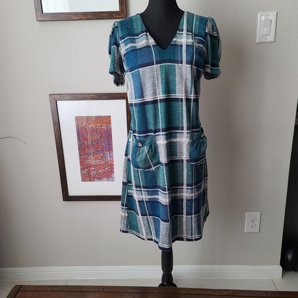 Plaid V-Neck Dress with Pockets